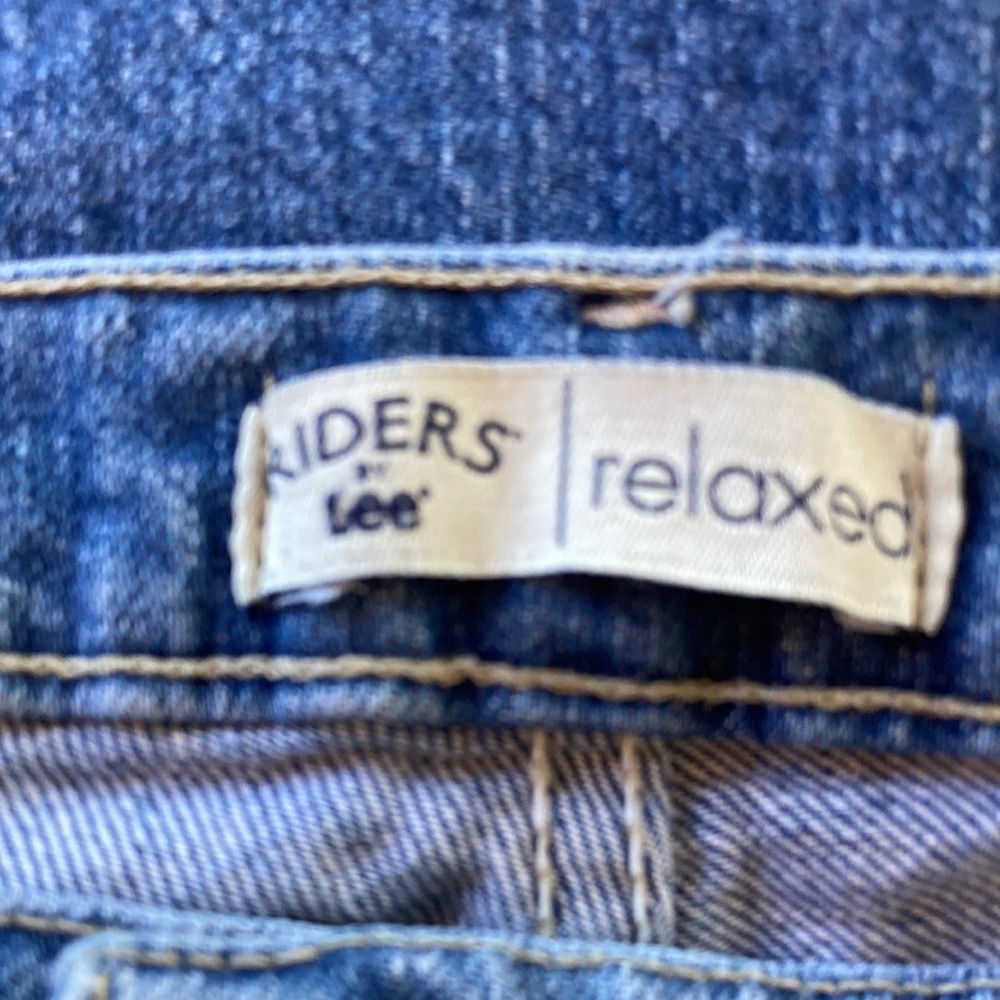 👖 Riders by Lee Relaxed fit Size 16P - Picture 10 of 10